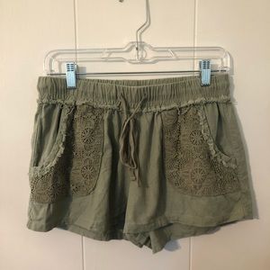 Women’s drawstring shorts